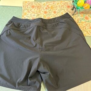 Lands' End Women's Swim Board Shorts 9” inseam